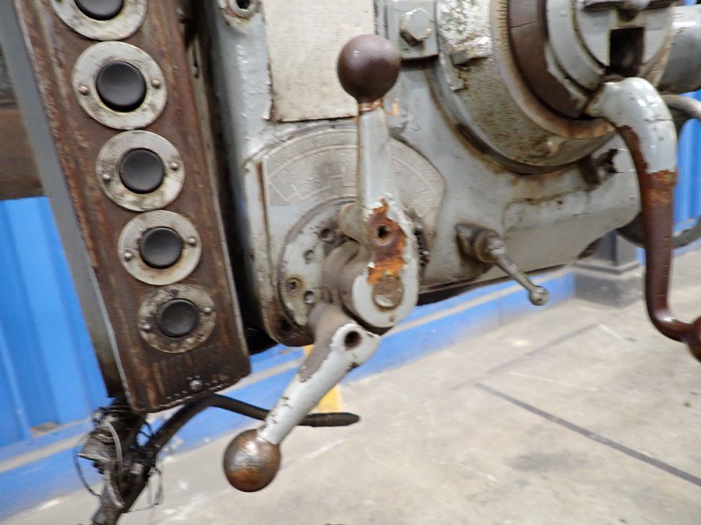 Carlton 4'x 9" Radial Arm Drill - 9x4