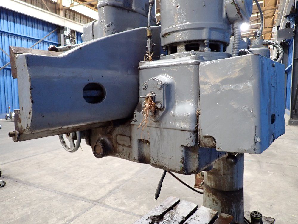 Carlton 4'x 9" Radial Arm Drill - 9x4