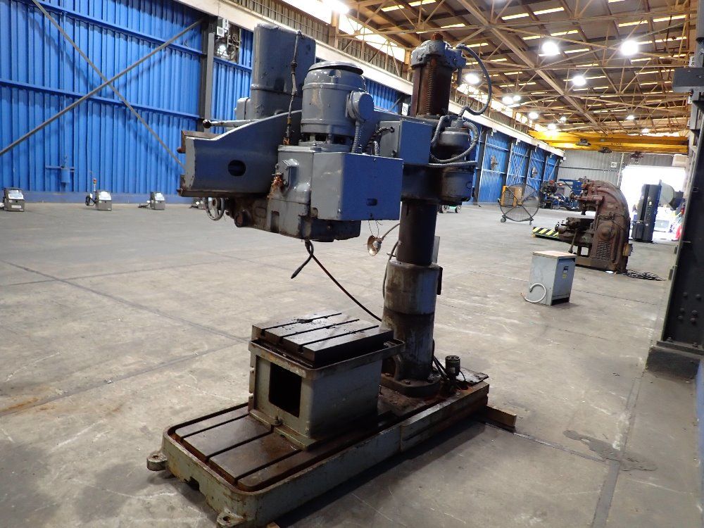 Carlton 4'x 9" Radial Arm Drill - 9x4