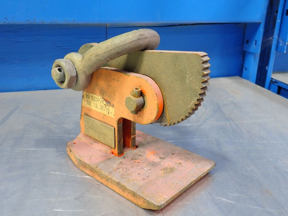 Renfroe 1/2 Ton Horizontal Lift Plate Clamp