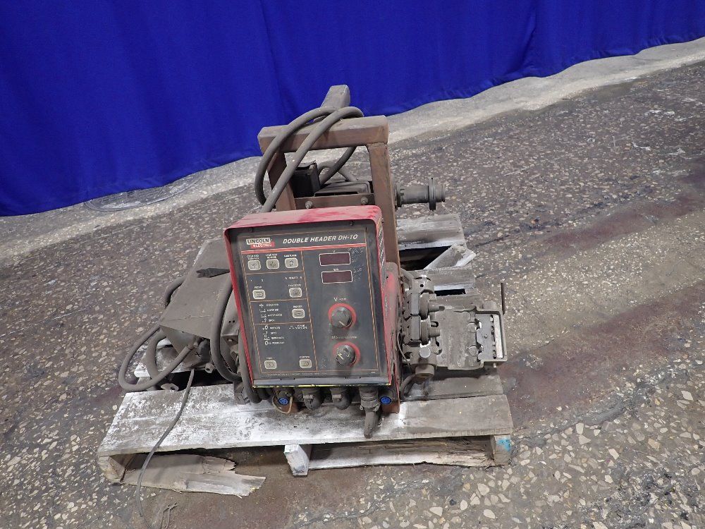 Lincoln Electric Wire Feeder - Dh10