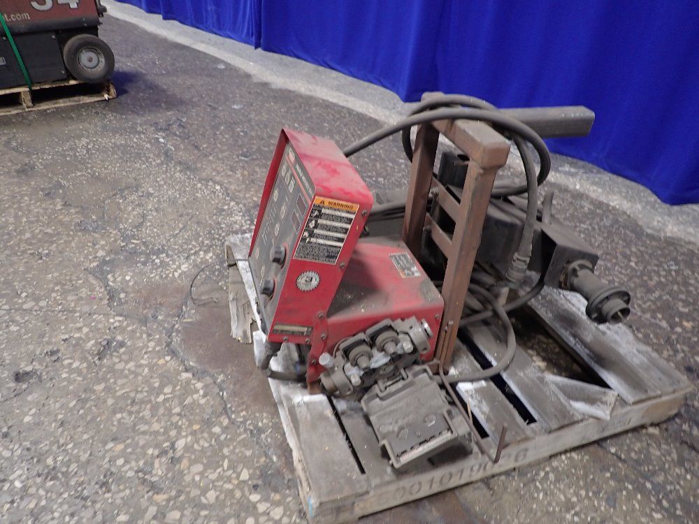 Lincoln Electric Wire Feeder - Dh10
