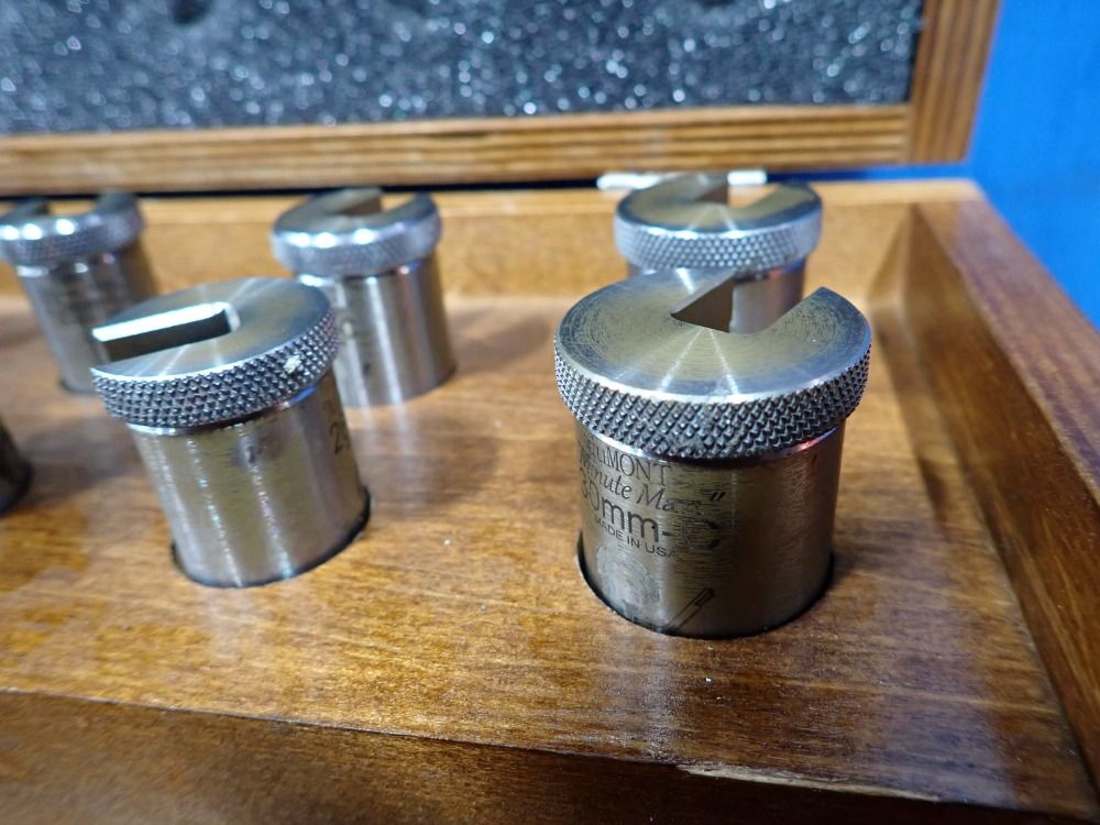 The Dumont Company Metric Broach Set - 44498