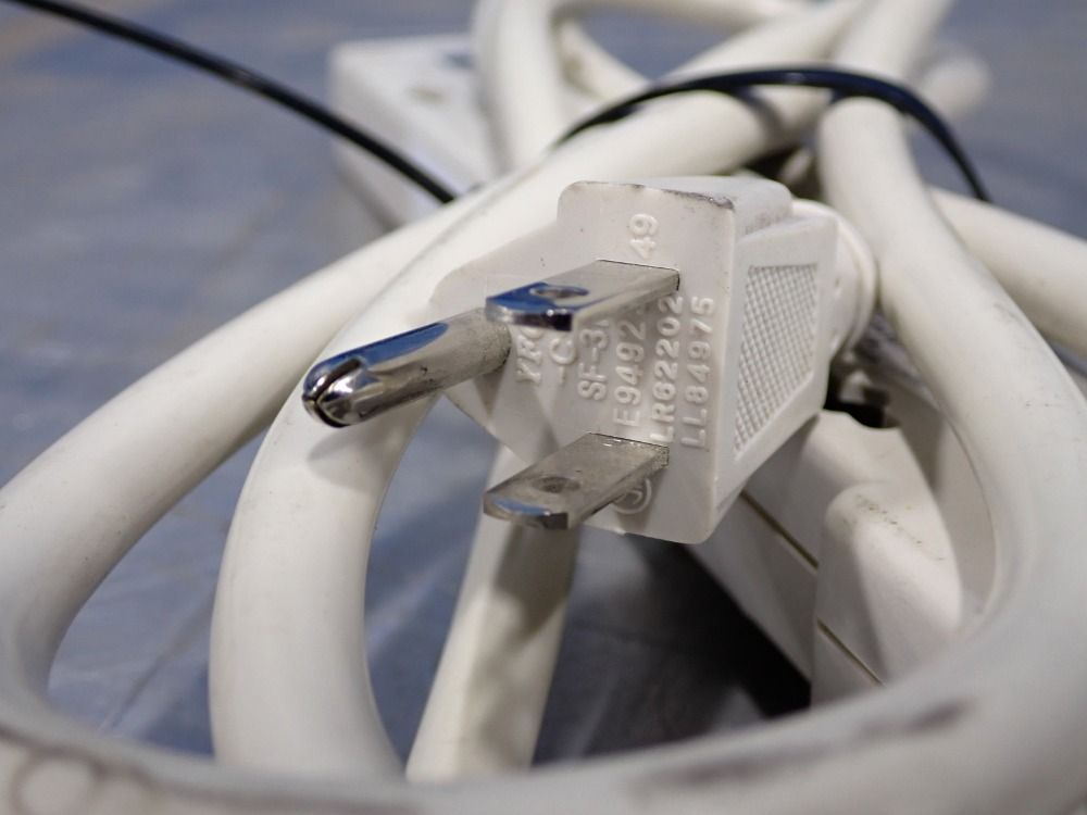 Tripp-lite 7 Insert Power Outlet