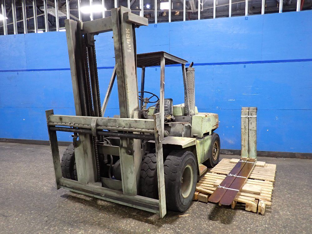 Clark 10250 Lbs Diesel Forklift - C500-y155