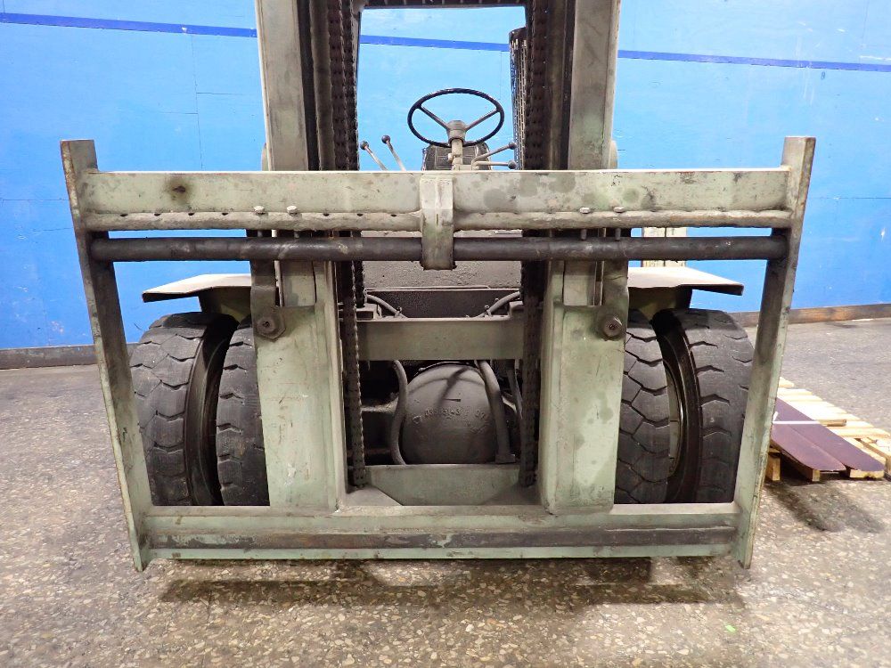 Clark 10250 Lbs Diesel Forklift - C500-y155