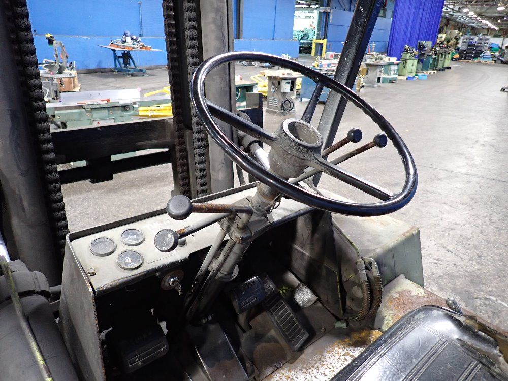 Clark 10250 Lbs Diesel Forklift - C500-y155