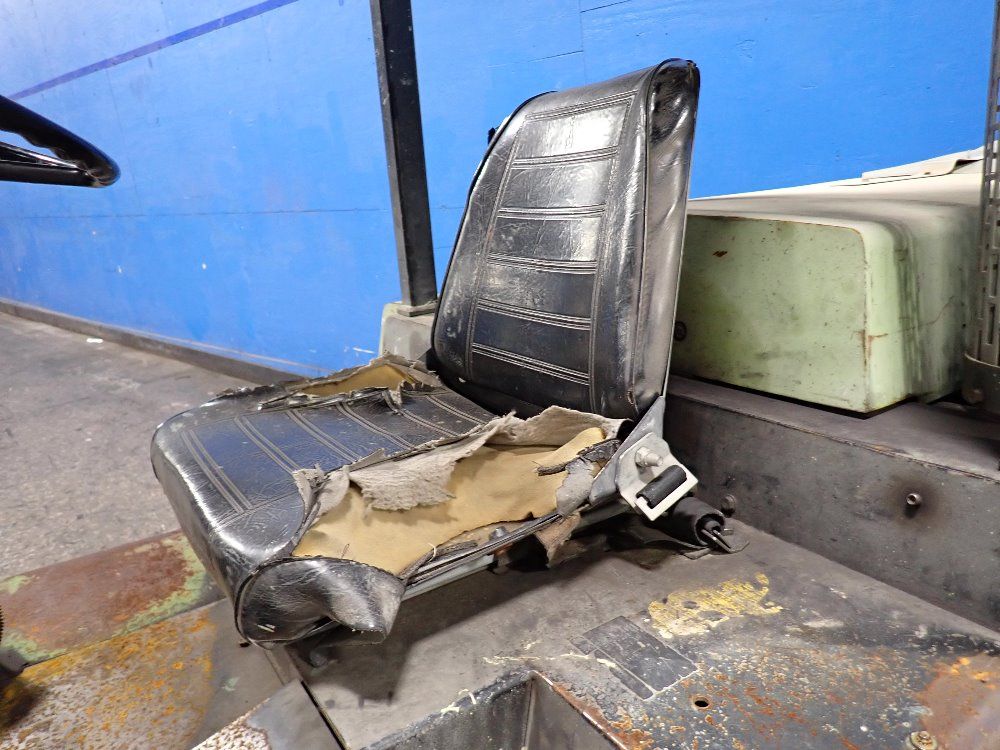 Clark 10250 Lbs Diesel Forklift - C500-y155