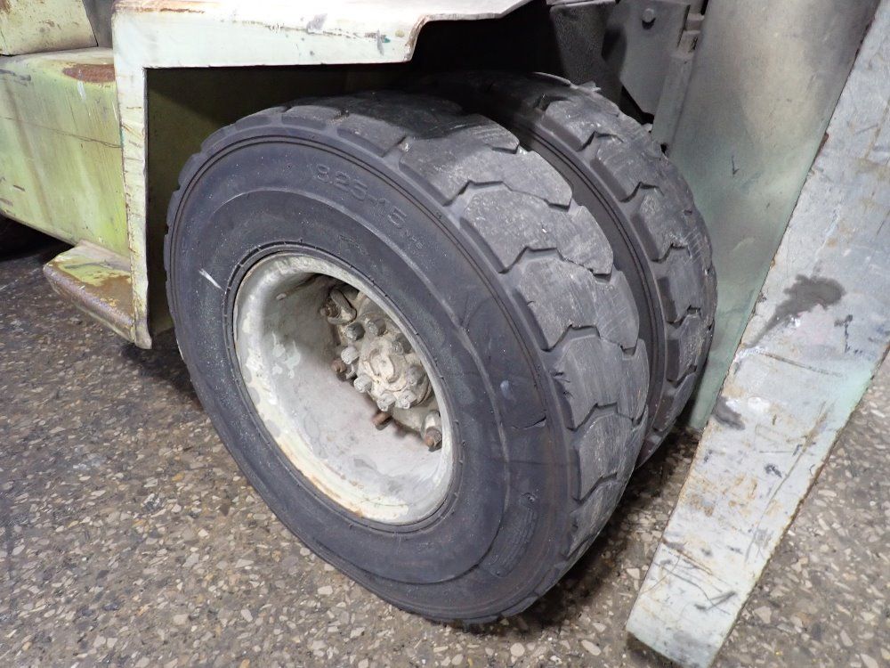 Clark 10250 Lbs Diesel Forklift - C500-y155