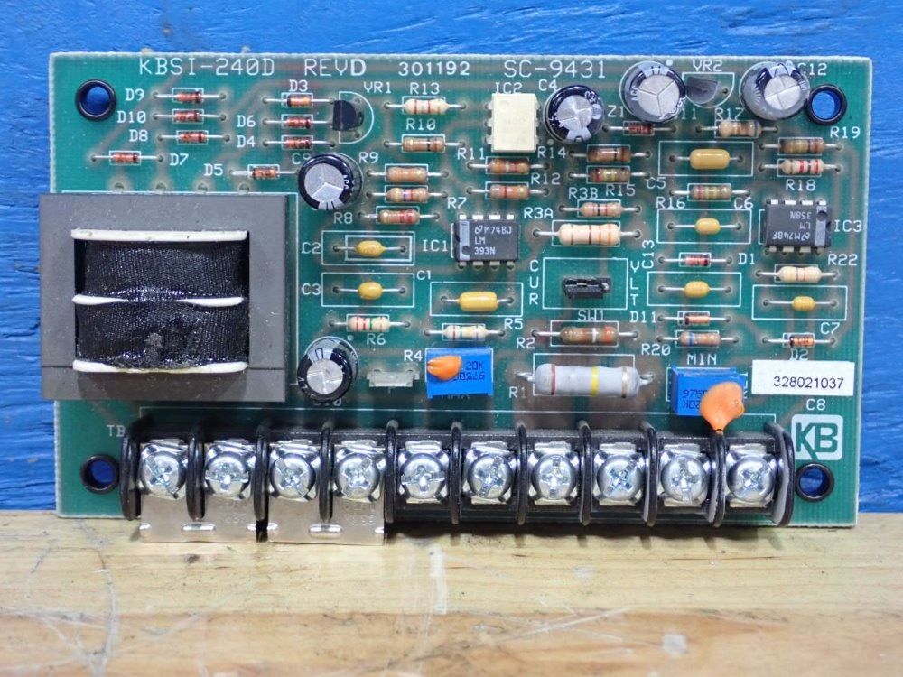 Kb Electronics Kbsi-240d Rev D Signal Isolator Board., - Ksi-240d