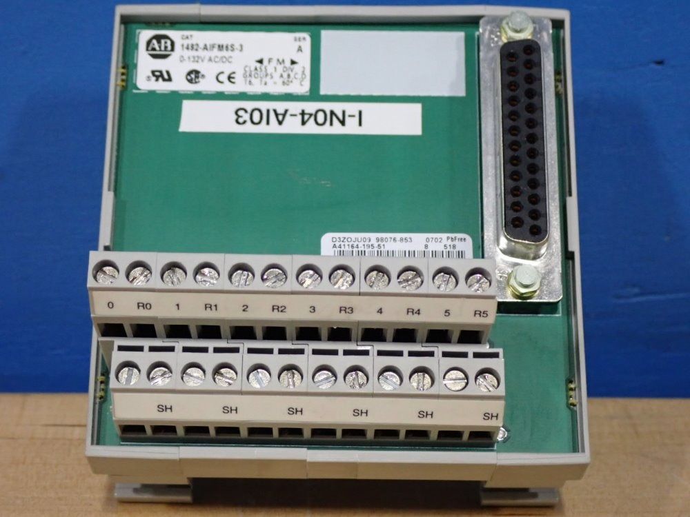 Allen Bradley 2 Allen Bradley 1492-aifm6s-3 Analog Terminal Module, 0-132vac/dc ... - 1492.aifm6s-3