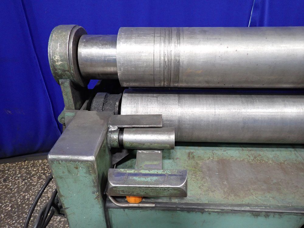 Hassleholms 4" X 1/2" Plate Bending Roll - Pa 185