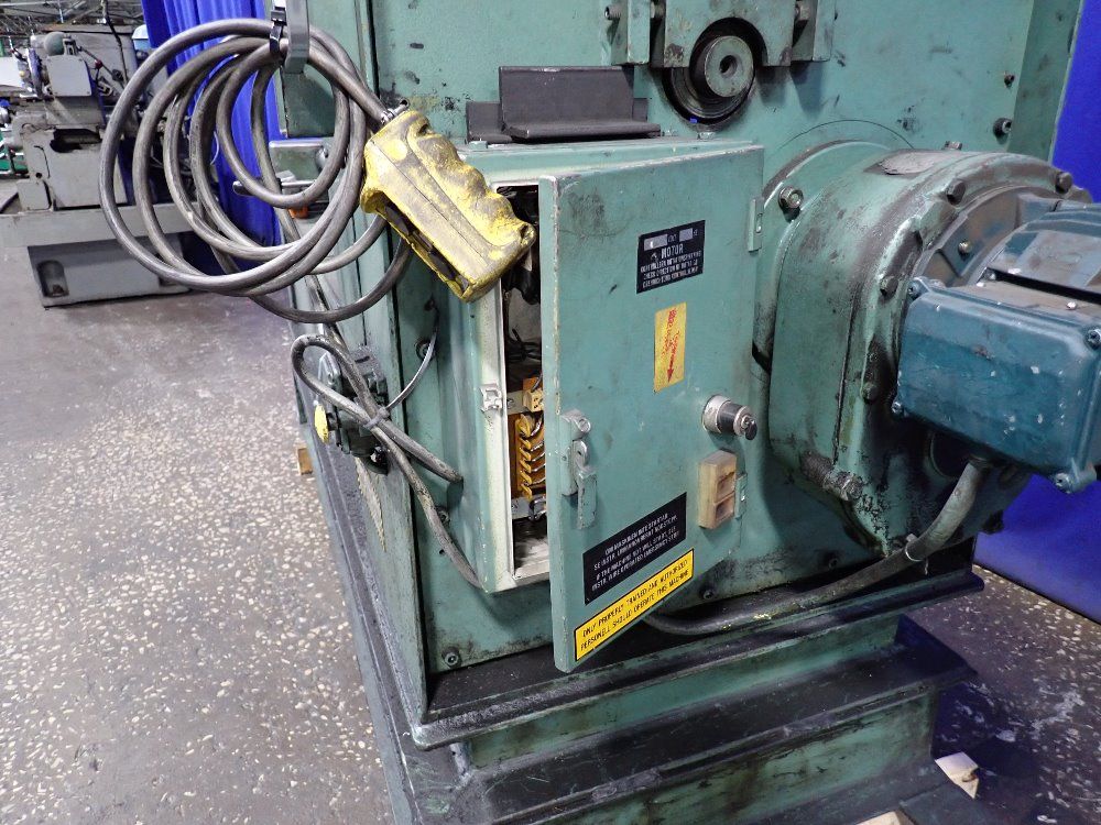 Hassleholms 4" X 1/2" Plate Bending Roll - Pa 185