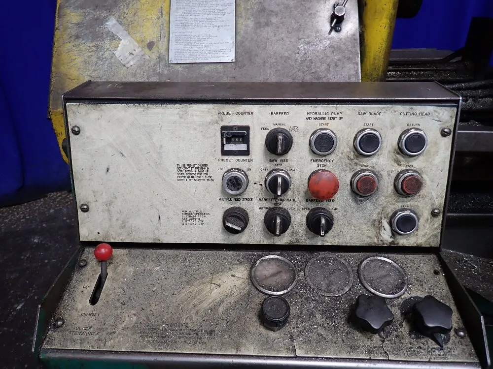 W.f. Wells 15 3/4" X 19" Horizontal Band Saw - F-15-2-4