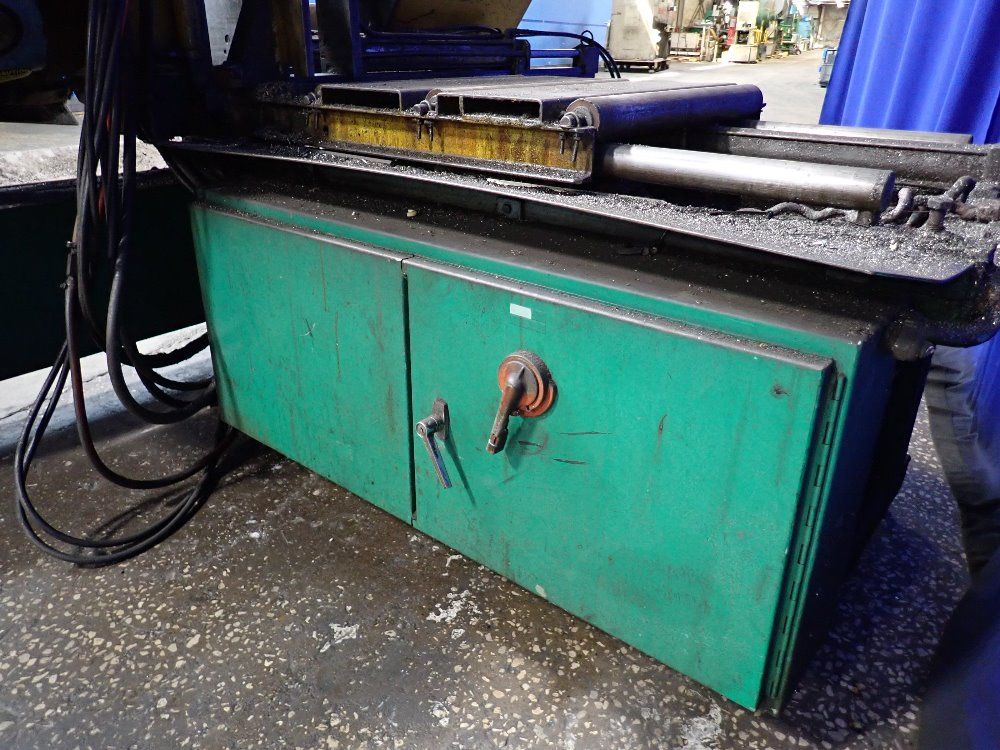 W.f. Wells 15 3/4" X 19" Horizontal Band Saw - F-15-2-4