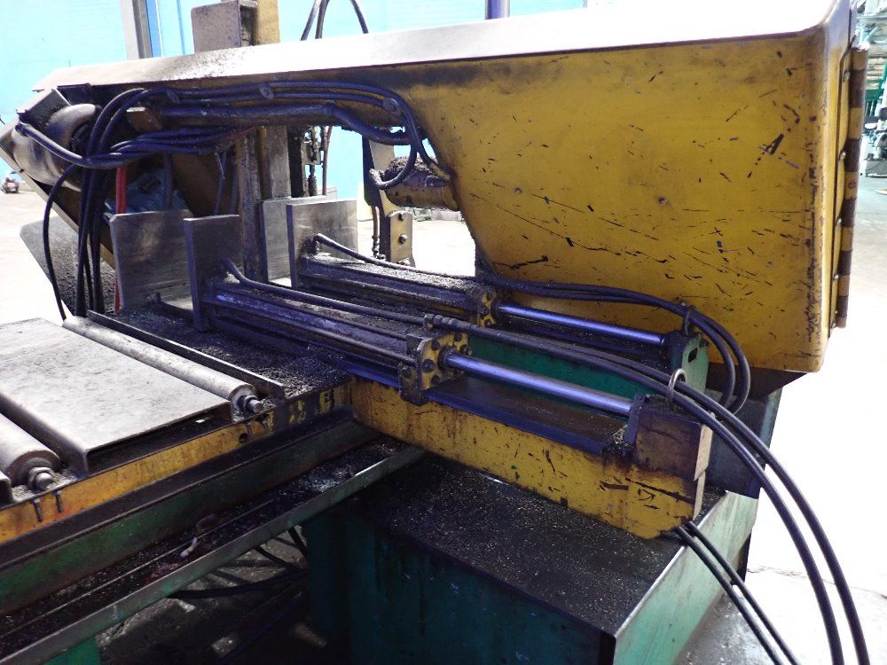 W.f. Wells 15 3/4" X 19" Horizontal Band Saw - F-15-2-4