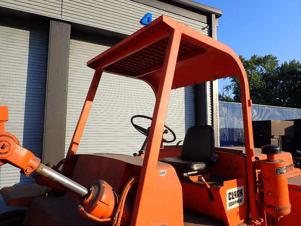 Clark 18000 Lbs Propane Forklift - Chy 180