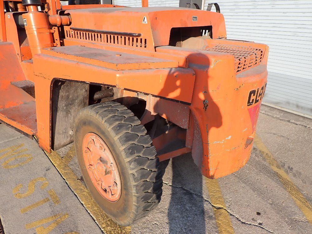 Clark 18000 Lbs Propane Forklift - Chy 180