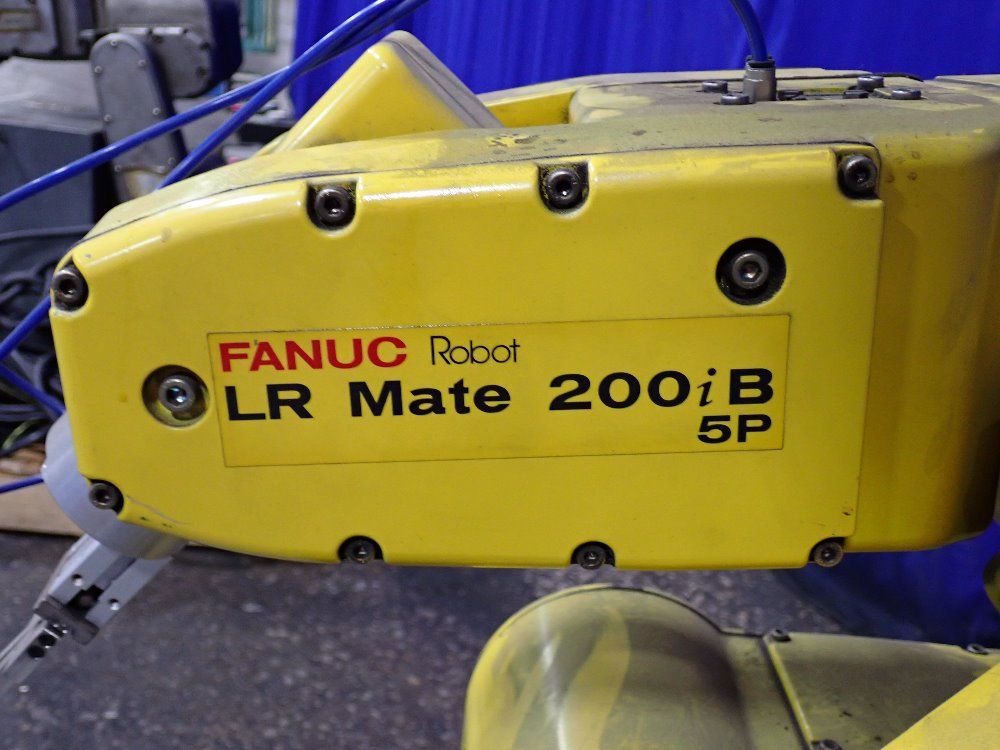 Fanuc Robot - Lrmate 200ib 5p