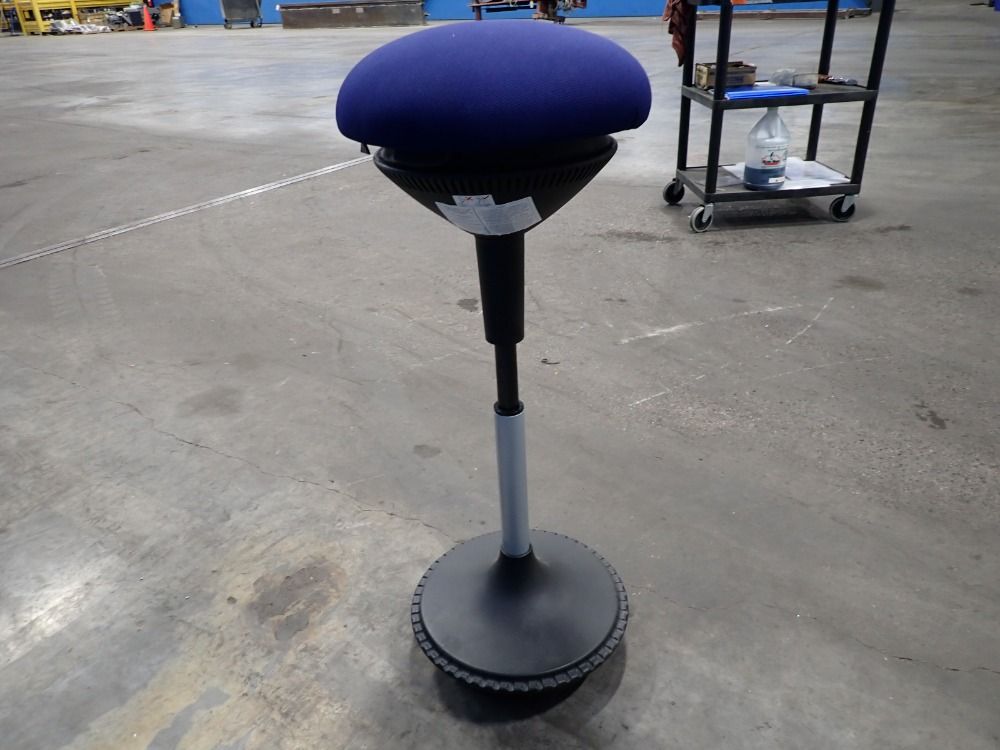 Autonomous Ergo Stool