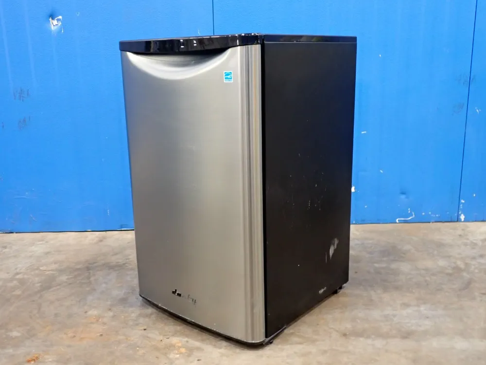 Danby Mini Fridge - Dar044a6bsldb
