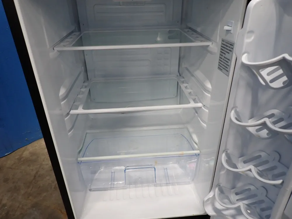 Danby Mini Fridge - Dar044a6bsldb