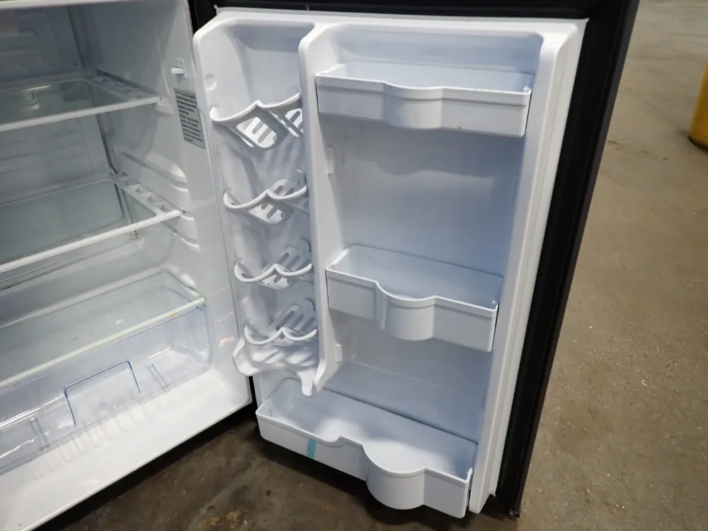 Danby Mini Fridge - Dar044a6bsldb