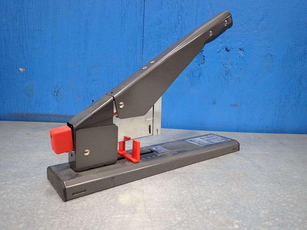 Bostitch Heavy Duty Stapler - 00540