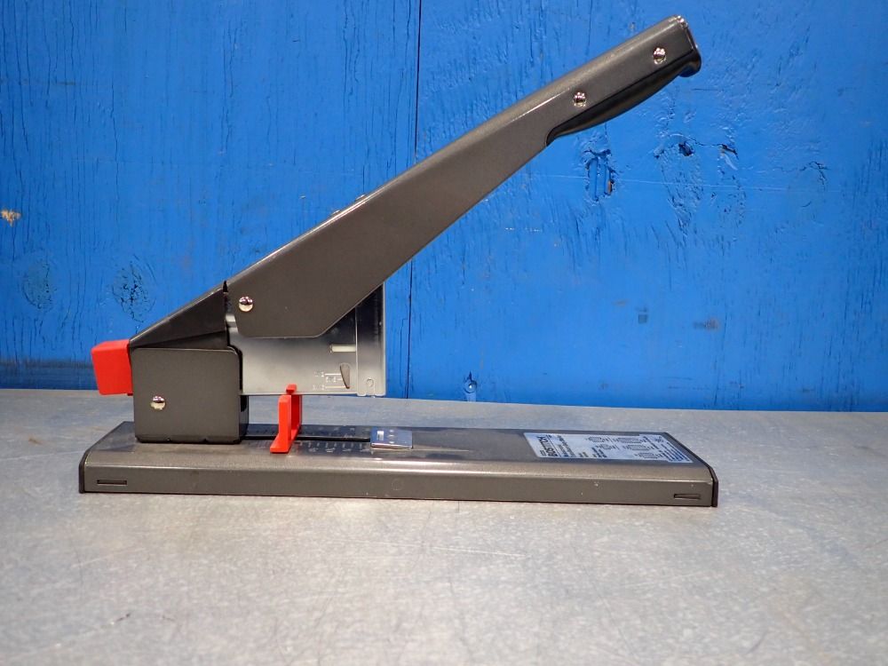 Bostitch Heavy Duty Stapler - 00540