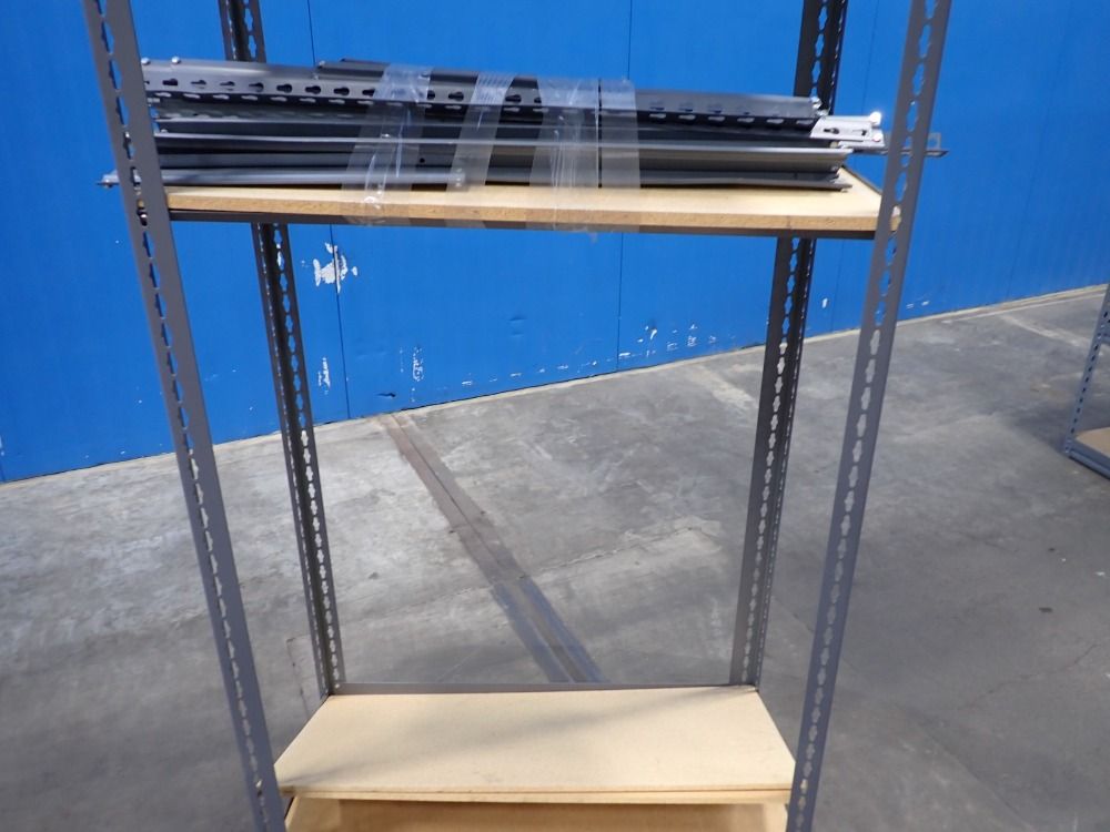 Global Industries 18x36 Adjustable Shelve