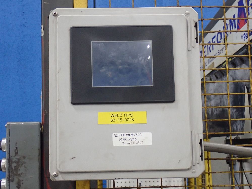 Panasonic 26 Kva Robot Welding Cell - Performarc Pa100