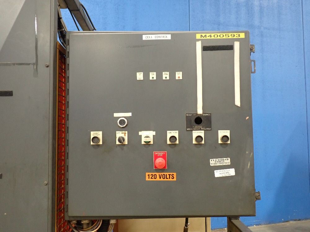 Panasonic 26 Kva Robot Welding Cell - Performarc Pa100