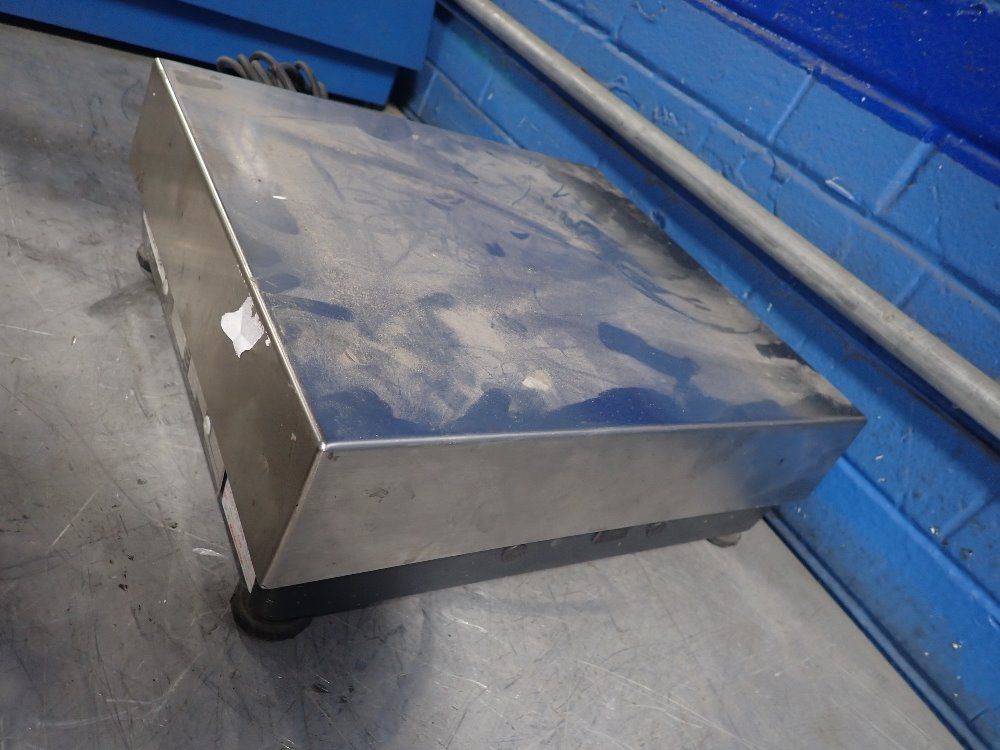 Mettler Toledo 110 Lbs Scale - Ub