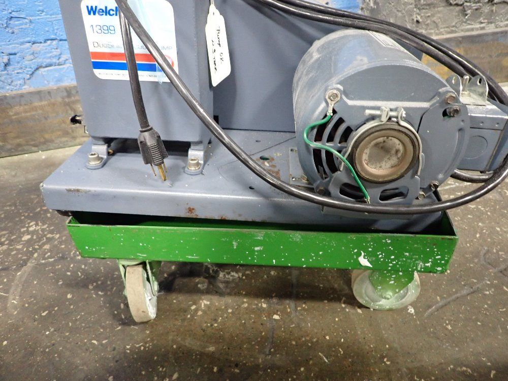 Welch 1/3 Hp Duoseal Vacuum Pump - 1399