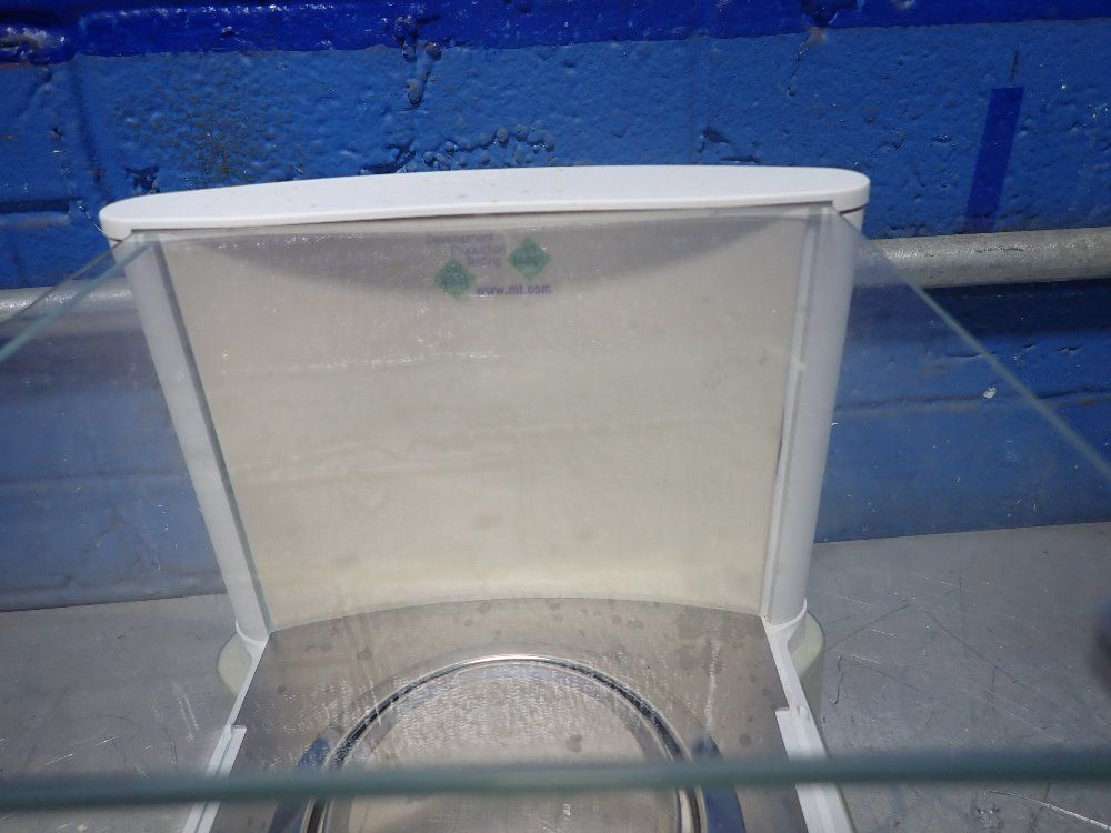 Mettler-toldeo Scale - Pb303-s