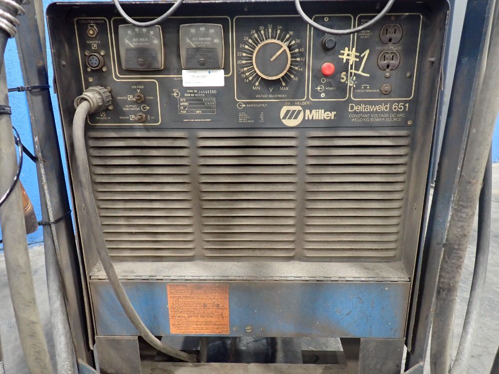 Miller 37 Kw Welder W/wire Feeder - Deltaweld 651