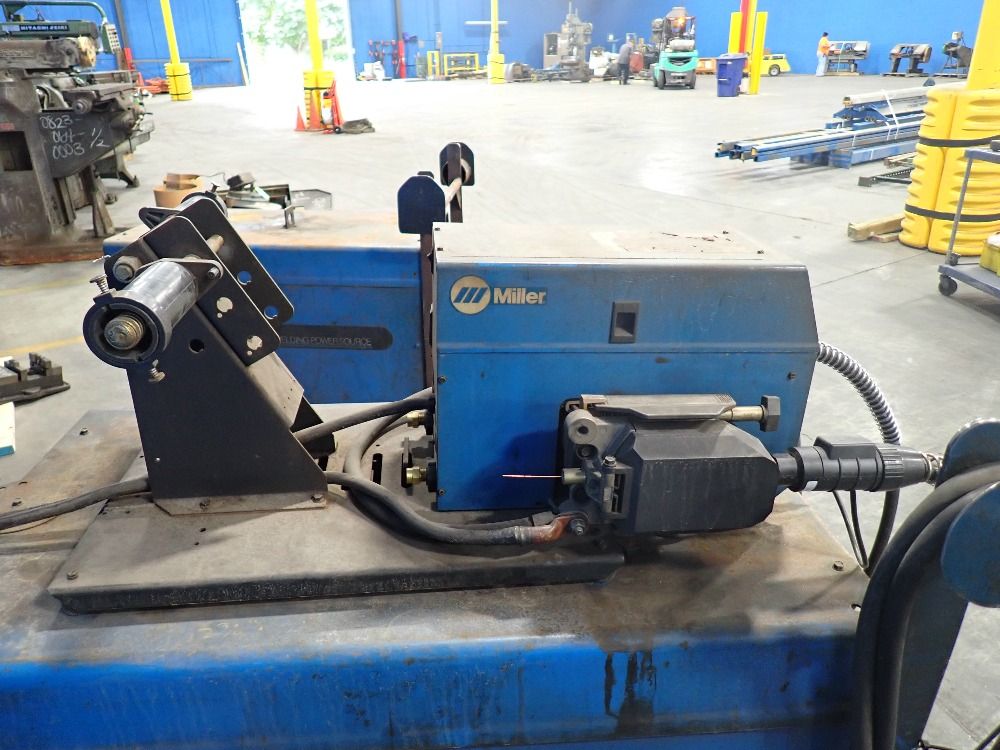 Miller 37 Kw Welder W/wire Feeder - Deltaweld 651