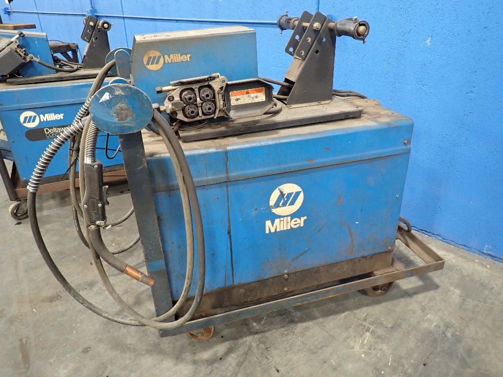 Miller 37 Kw Welder W/wire Feeder - Deltaweld 651