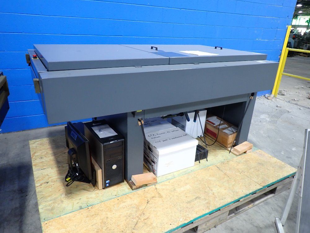 Ecrm Computer To Plate Machine - Mako Ctp