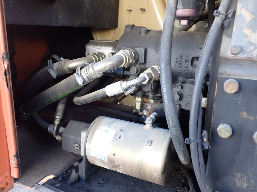 Jlg 1000 Lb Diesel Boom Lift - 110sx