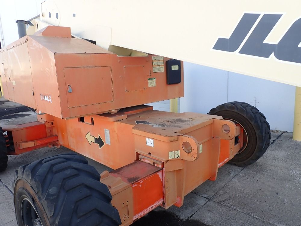 Jlg 1000 Lb Diesel Boom Lift - 110sx