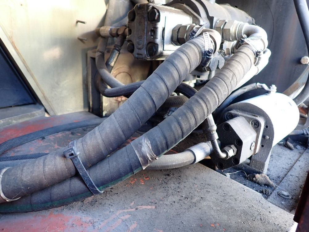 Jlg 1000 Lb Diesel Boom Lift - 110sx