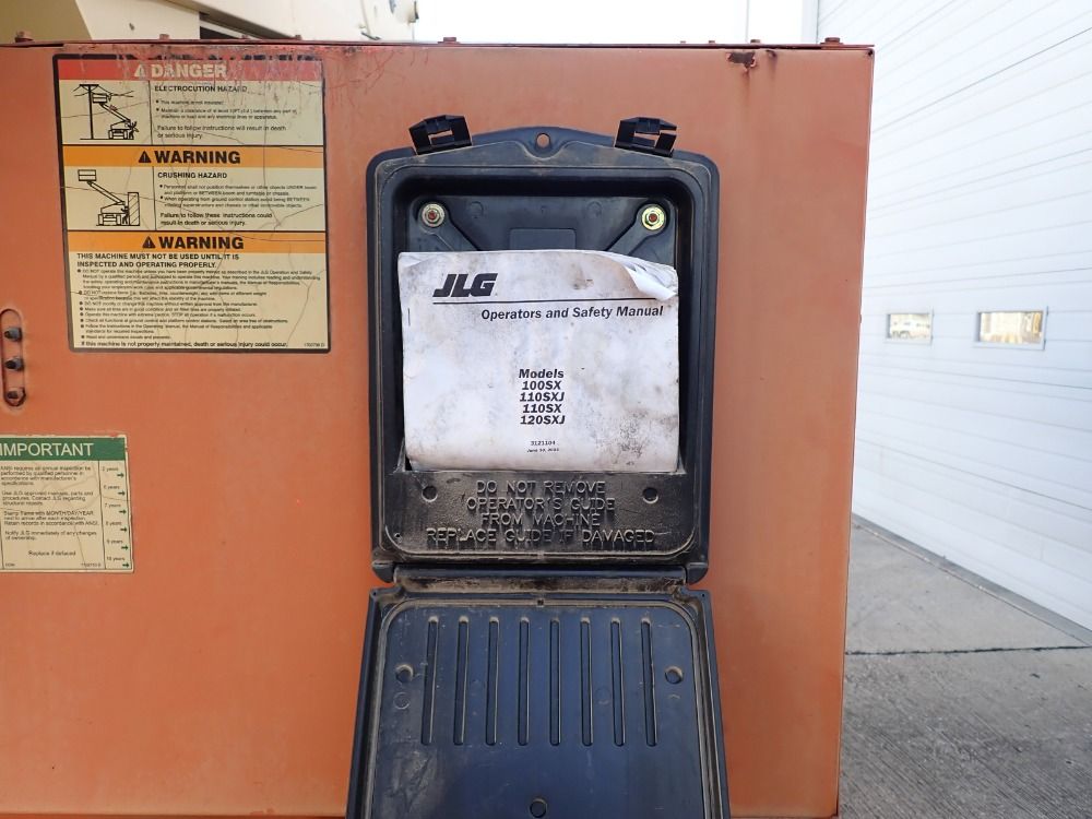 Jlg 1000 Lb Diesel Boom Lift - 110sx