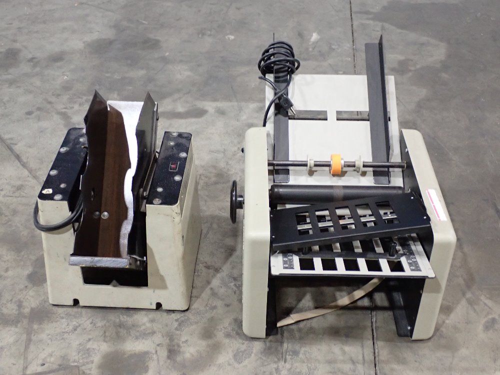 Martin Yale Paper Folding Machine - 1501