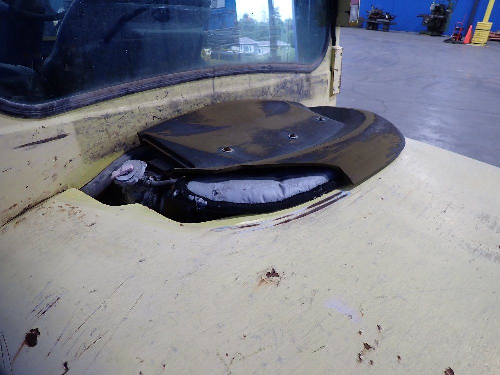 Hyster 11,150 # Diesel Forklift - H110xm