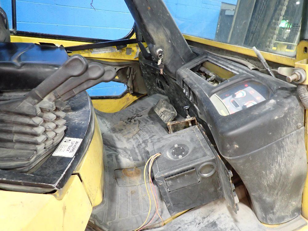 Hyster 11,150 # Diesel Forklift - H110xm