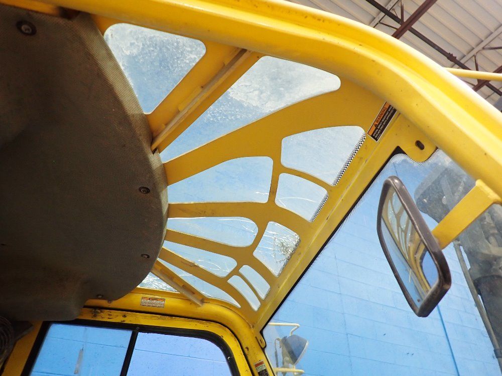 Hyster 11,150 # Diesel Forklift - H110xm