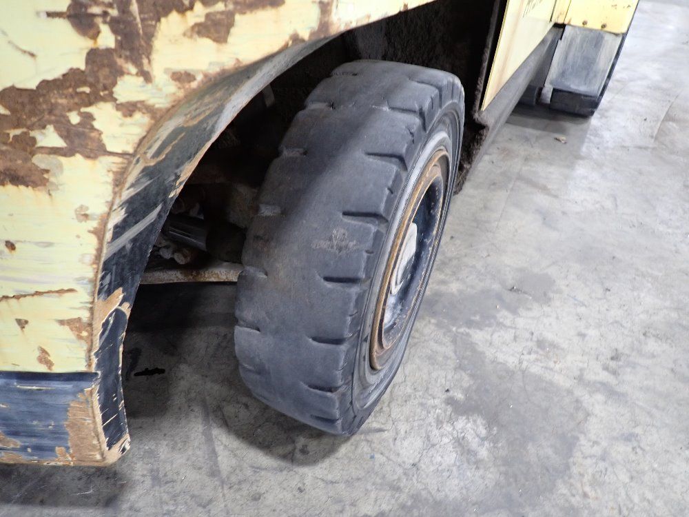 Hyster 11,150 # Diesel Forklift - H110xm