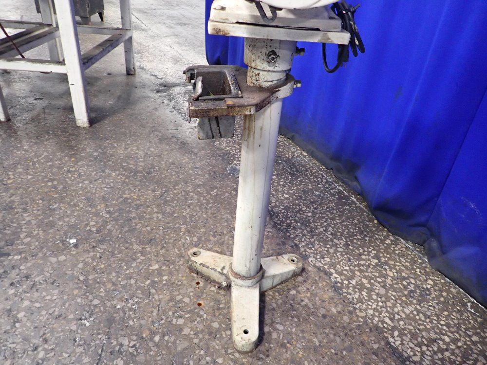 6" Wheels Pedestal Grinder