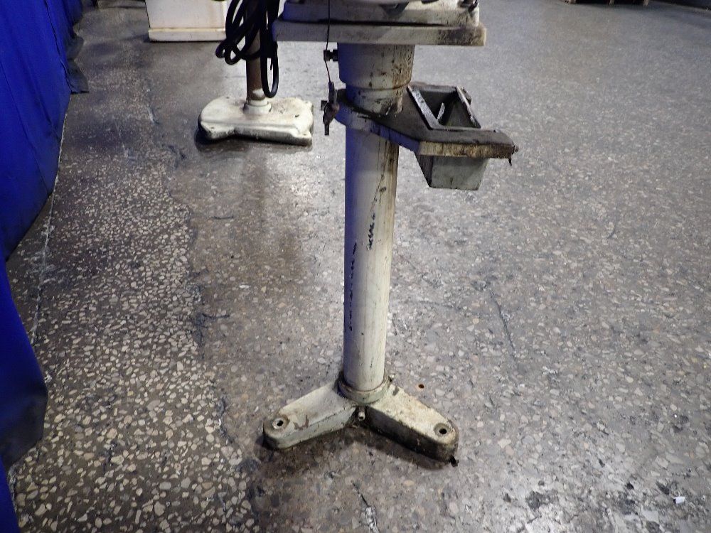 6" Wheels Pedestal Grinder